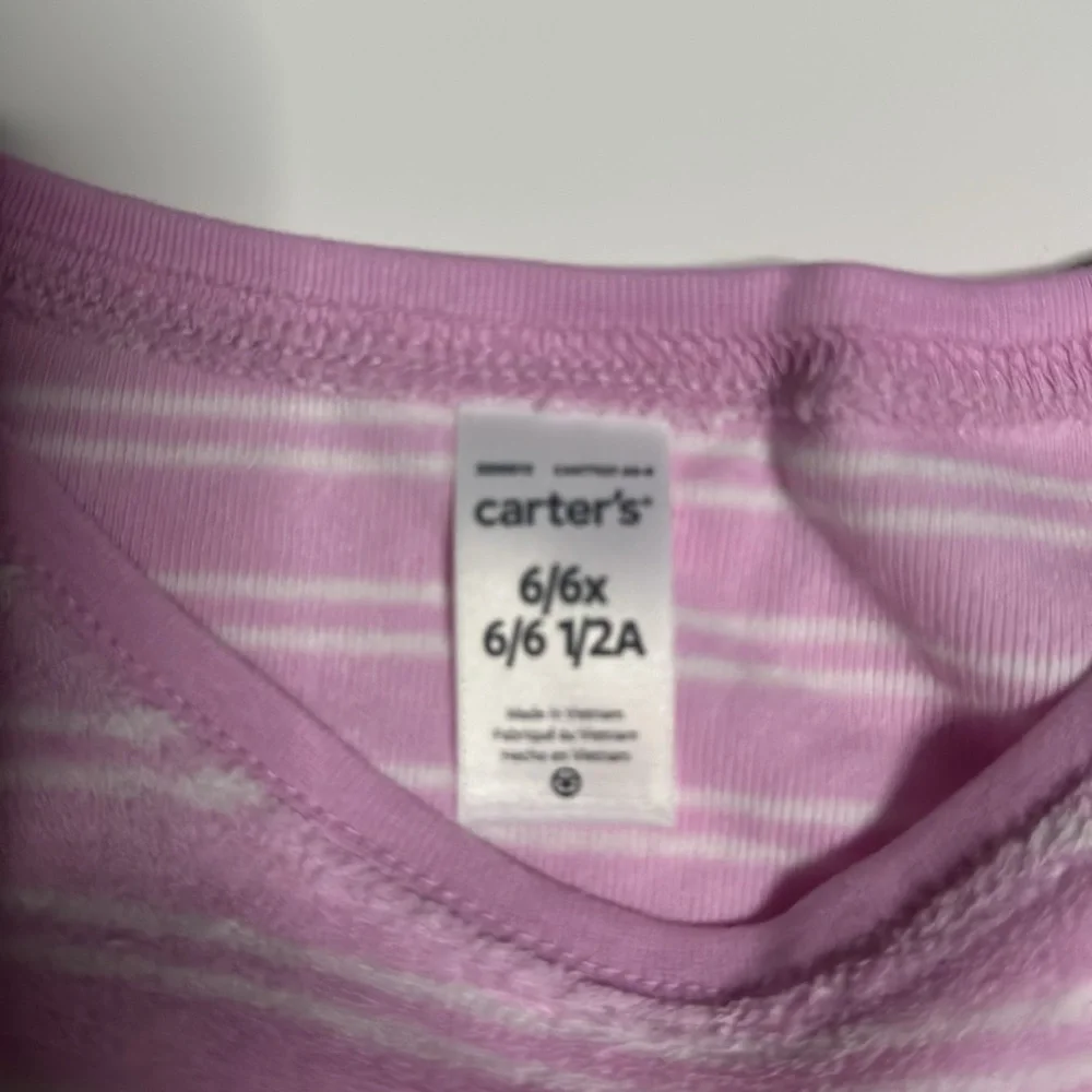 Carter’s (2) Piece Set Shirt & Short Pants - Picture 5 of 5